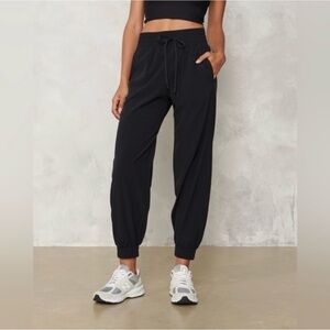 Abercrombie & Fitch Women's Black Track
Pants with Elastic Waistband Size M